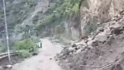 आनी: NH-305 लुहरी आनी के बीच वाहनों के लिए बहाल किया गया