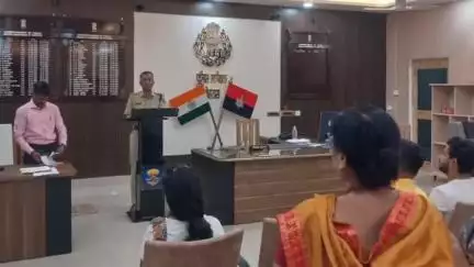 डेहरी: पुलिस अधीक्षक रोशन कुमार ने डेहरी में आमजनों से मुलाकात की, समस्याओं के समाधान का दिया आश्वासन