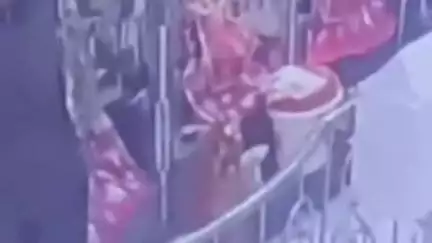 अजमेर: अजय नगर स्थित मां वैष्णो देवी के मंदिर से चांदी का छत्र हुआ चोरी
