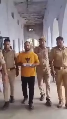 कानपुर: कर्नलगंज पुलिस ने पार्षद से रंगदारी वसूलने और जान से मारने की धमकी देने वाले हिस्ट्रीशीटर को किया गिरफ्तार
