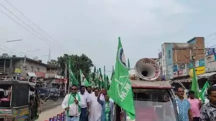 कोडरमा :- भोगनाडीह के मुद्दे पर JMM ने B.J.P का किया पुतला दहन।
हेमंत सरकार को बदनाम करने का लगाया आरोप।
#जयझारखंड
