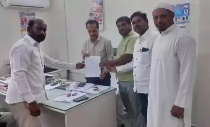 హవేలీ ఘన్​పూర్: జులై 9న దేశవ్యాప్త సమ్మె జయప్రదం చేయాలి 
మండల పారిశుద్ధ గ్రామపంచాయతీ కార్మికుల సంఘం అధ్యక్షులు పద్మారావు