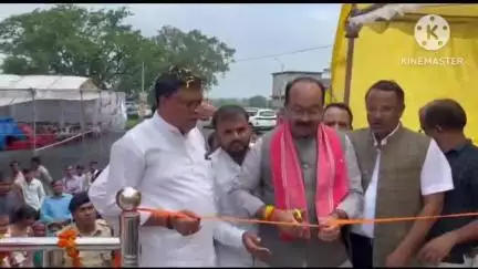 छत्तीसगढ़ के उपमुख्यमंत्री अरुण साव ने नगर पंचायत पवनी के दौरे पर अटल परिसर का किया लोकार्पण