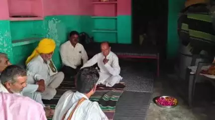 खिलचीपुर: ग्राम पिपलिया कला में सामाजिक कार्यक्रम में शामिल होने पहुंचे क्षेत्रीय विधायक हजारीलाल दांगी