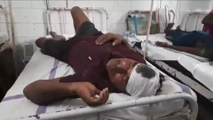 औरंगाबाद: फोन पर बाहुबली को मरा बताया तो बाघबली ने कर दी धुनाई, घायल को सदर अस्पताल में भर्ती कराया गया