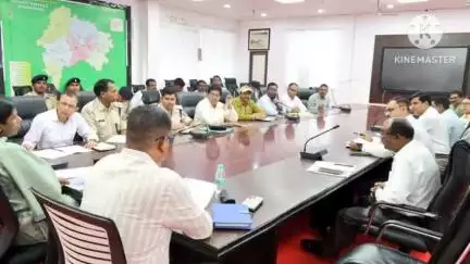खूंटी: आमरेश्वर धाम में लगने वाले श्रावणी मेला 2025 की तैयारी को लेकर हुई बैठक
