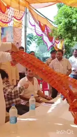 भरतपुर: जिला प्रभारी मंत्री सुरेश रावत ने बंसी कला में दीनदयाल अंत्योदय संबल पखवाड़ा शिविर में भाग लिया
