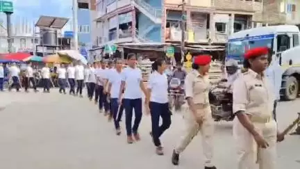 शेखपुरा: मोहर्रम को लेकर शेखपुरा में निकला फ्लैग मार्च, असामाजिक तत्वों पर होगी कड़ी कार्रवाई