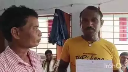 नाला: मोरबासा पंचायत के दुर्गापुर में पीएम जनमन कार्यक्रम आयोजित, 91 आवेदन प्राप्त