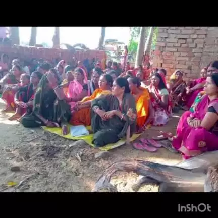 अकबरपुर: सूरजपुर गांव में मतदाता जागरूकता अभियान के तहत अवार्ड टुडे फाउंडेशन ने दलित समाज को बताया वोट का महत्व