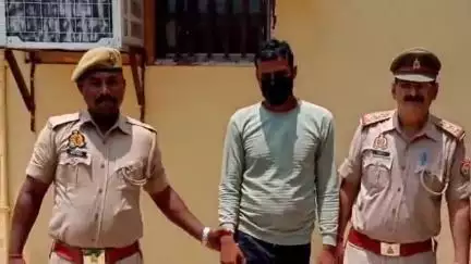 सवायजपुर: फर्रुखाबाद जनपद निवासी दुष्कर्म के आरोपी को हरपालपुर पुलिस ने किया गिरफ्तार