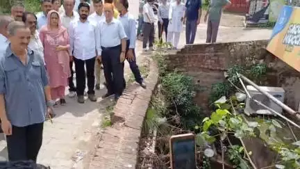 पंचकूला: पिंजौर बिटना रोड की पुलिया कभी भी गिर सकती है, अंबाला सांसद वरुण मुलाना को लोगों ने बताई सबसे बड़ी समस्या, #jansamasya