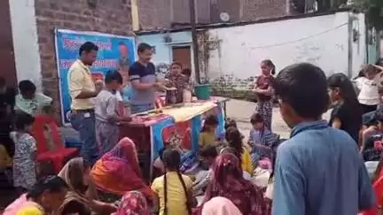 खंडवा नगर: दादाजी वार्ड में खंडवा नगर निगम द्वारा मिट्टी की प्रतिमा बनाने का प्रशिक्षण दिया गया