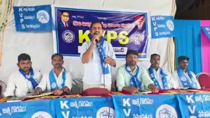 ములుగు: BJP పాలిత రాష్ట్రాల్లో దళితులపై దాడులు పెరుగుతున్నాయి: ఏటూరునాగారంలో KVPS సంఘం రాష్ట్ర కార్యదర్శి స్కైలాబ్ బాబు