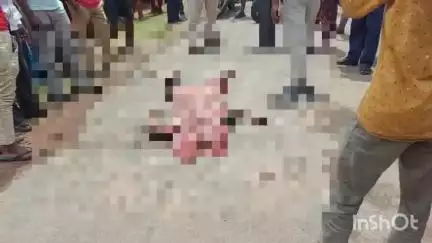 বর্ধমান ২: চলন্ত ট্রাক্টর থেকে পড়ে মৃত্যু হল এক শ্রমিকের নান্দুর ঝাপানতলা এলাকায়