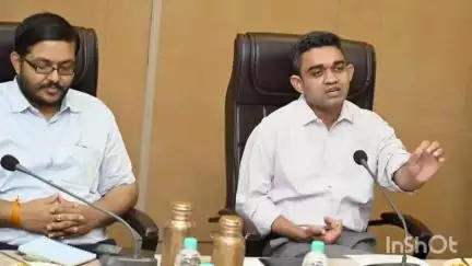 धार: धार में अमृत हरित महाअभियान की तैयारी, कलेक्टर प्रियंक मिश्रा ने दिए सख्त निर्देश