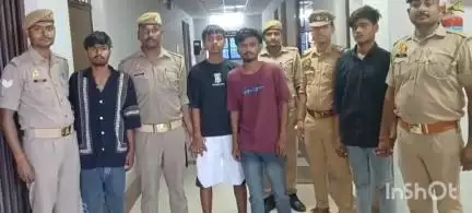 गोरखपुर: गोरखनाथ पुलिस ने चोरी करने वाले 4 अभियुक्तों को गिरफ्तार कर कब्जे से 4 मोटरसाइकिल की बरामदगी की