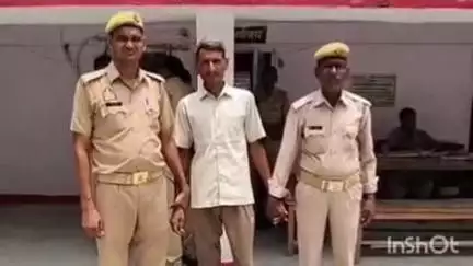 पटियाली: मारपीट के मामले में वारंटी अभियुक्त को सिकंदरपुर वैश्य थाना पुलिस ने किया गिरफ्तार, जिला न्यायालय में पेश किया