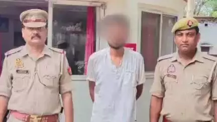 मनकापुर: छपिया पुलिस ने दुकान की दीवार तोड़कर चोरी करने वाले शातिर चोर को किया गिरफ्तार