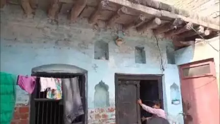 नवाबगंज: पीर बटावन में गरीब प्रधानमंत्री आवास योजना शहरी से वंचित, सरकार से आवास दिलाने की मांग