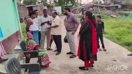 बांका: बांका में मतदाता सत्यापन का काम तेज़, डीएम कर रहे हैं निगरानी
