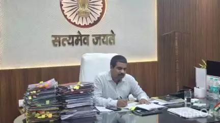 सुपौल: सुपौल डीएम सावन कुमार की अध्यक्षता में ज़िला स्तरीय तकनीकी पदाधिकारियों के साथ हुई समीक्षा बैठक