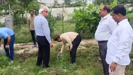 कालापीपल: कालापीपल के शासकीय महाविद्यालय में नवीन सत्र की शुरुआत, साफ-सफाई पर दिया गया जोर