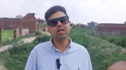 हरदोई: सावन को लेकर शिवालयों में व्यापक व्यवस्थाओं के लिए कांवड़ मार्ग की मरम्मत के निर्देश दिए- डीएम
