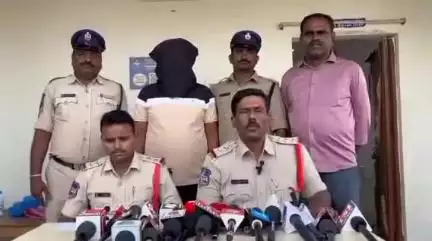 దేవరకొండ: కొండమల్లేపల్లి లో హత్య కేసు నిందితుడు అరెస్టు: సీఐ నవీన్ కుమార్