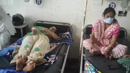 झालरापाटन: झालावाड़ के समीप रामगंजमंडी में पड़ोसी महिला ने दूसरी महिला पर धारदार वस्तु से हमला कर किया घायल