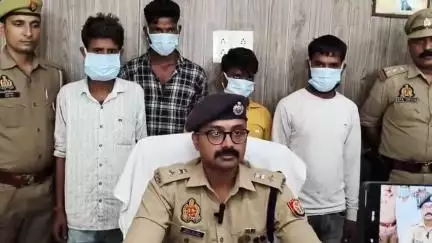 दिबियापुर पुलिस ने चोरी का माल किया बरामद  
औरैया श्रीमान जी पुलिस अधीक्षक द्वारा दी गाई व्हाइट
#kotwaliauraiya