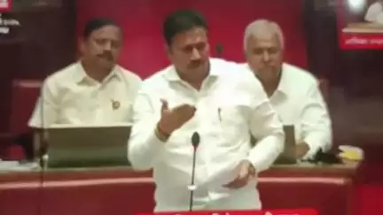 कोरेगाव: कृष्णा खोऱ्यातील पाणी अडवून दुष्काळी भागासाठी देण्याकरिता राज्य शासन सकारात्मक : मंत्री राधाकृष्ण विखे पाटील