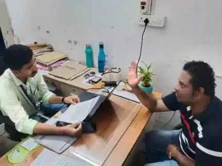 ପୁରୀ ମ୍ୟୁନିସିପାଲଟି: ଲୋ ଭୋଲ୍ଟେଜ, ପୁରୀରେ ବିଭିନ୍ନ ସ୍ଥାନରେ ଲାଇଟ ଜଳୁନି ନେଇ ଇଲେଟ୍ରି ଅଫିସ ରେ ଆମ ଆଦମୀ ପାର୍ଟି ତରଫରୁ ଅଭିଯୋଗ l
