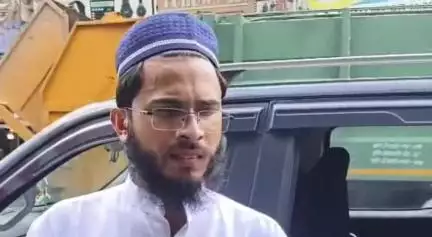 सहारनपुर: सहारनपुर में कांवड़ यात्रा से पहले कारी अबरार जमाल का बयान, हिन्दू नाम से मुसलमान न चलाए ढाबा