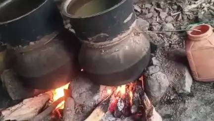 खरगौन: थाना बिस्टान पुलिस की बड़ी कार्रवाई, अवैध कच्ची शराब की भट्टियों पर दी दबिश