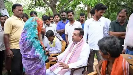 ନୟାଗଡ: ରଣପୁର ବିଧାନସଭା ସ୍ଥିତ ପୁରୁଣା ବସନ୍ତ ଗ୍ରାମ ପରିଦର୍ଶନ କଲେ ପୁରୀ ସାଂସଦ ଡ. ସମ୍ବିତ ପାତ୍ର