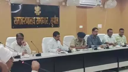 सुपौल: लहटन चौधरी सभागार भवन में मोहर्रम पर्व को लेकर जिला स्तरीय शांति समिति की बैठक आयोजित