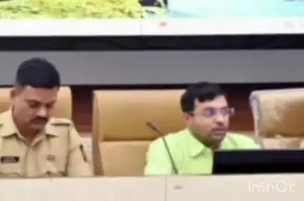 चंद्रपूर: चंद्रपूर जिल्ह्यात सण उत्सव शांततेत पार पाडू या जिल्हाधिकारी यांची जिल्हा शांतता समितीमध्ये आव्हान