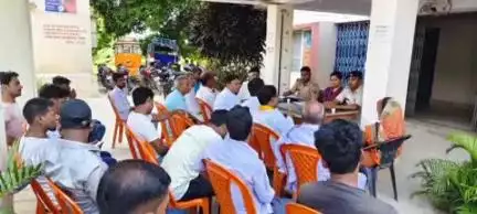 कलुआही: कलुआही थाना परिसर में मोहर्रम पर्व को लेकर शांति समिति की बैठक हुई