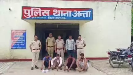 अन्ता: एनएच-27 पर गश्त के दौरान अन्ता पुलिस ने एक देशी कट्टा और एक धारदार हथियार सहित 2 लोगों को पकड़ा