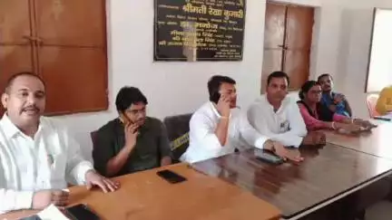 मेजरगंज: मेजरगंज में 20 सूत्री समिति की बैठक, विकास योजनाओं की समीक्षा और जांच कमेटी का गठन