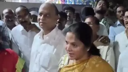 కొవ్వూరు: పర్సంటేజీల ప్రసన్న అవినీతిలో పీజీ చేశారు: ఎమ్మెల్యే ప్రశాంతి రెడ్డి