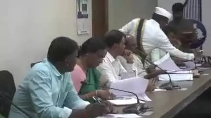హన్వాడ: జులై 31 వరకు ఆపరేషన్‌ మస్కాన్‌లో భాగంగా బాల కార్మికులను గుర్తించేందుకు ఆకస్మిక తనిఖీలు నిర్వహించాలి: కలెక్టర్