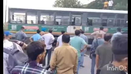 चम्बा: पंजपुला के समीप पहाड़ी से टकराई बस, प्रारंभिक जांच में ब्रेक फेल होना बताया जा रहा कारण