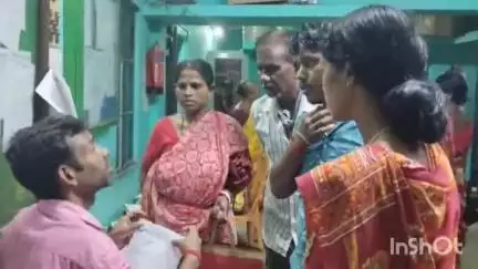 জামালপুর: 100 দিনের কাজের দাবিতে আঝাপুর পঞ্চায়েতে বিক্ষোভ বামেদের