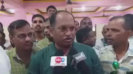 ଢେଙ୍କାନାଳ ସଦର: ଯାତ୍ରା ଦେଖି ପାରିବେନି ଢେଙ୍କାନାଳବାସୀ, ମହିଁଷାପାଟ ଠାରେ ଯାତ୍ରା କମିଟିର ରାଜ୍ୟ ଓ ଜିଲ୍ଲା କର୍ମକର୍ତ୍ତାଙ୍କ ପ୍ରତିକ୍ରିୟା