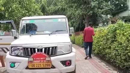 ଭଦ୍ରକ ଗ୍ରାମାଞ୍ଚଳ: ଭଣ୍ଡାରିପୋଖରୀ ସରକାରୀ ଉଚ୍ଚ ବିଦ୍ୟାଳୟରେ ପୋକରା ଚାଉଳରେ ରୋଷେଇ ଘଟଣା, ତଦନ୍ତ କଲେ ଜିଲ୍ଲା ଅତିରିକ୍ତ ଶିକ୍ଷାଧିକାରିଣୀ
