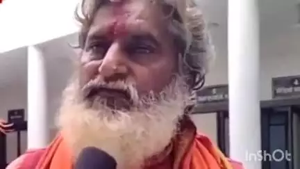 हुज़ूर: ₹15 लाख का भुगतान न होने पर ट्रांसपोर्टर का चोरहटा थाने के सामने धरना, कलेक्टर को कार्यालय में सौंपा ज्ञापन