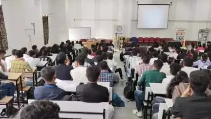 વડોદરા ઉત્તર: ગોત્રી હોસ્પિટલ ખાતે બાળ સંભાળમાં નર્સોનું સશક્તિકરણ વિષય પર બે-દિવસીય વર્કશોપનું આયોજન કરવામા આવ્યુ