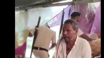 पचरुखी: सरौती गांव से शराब के साथ एक कारोबारी गिरफ्तार